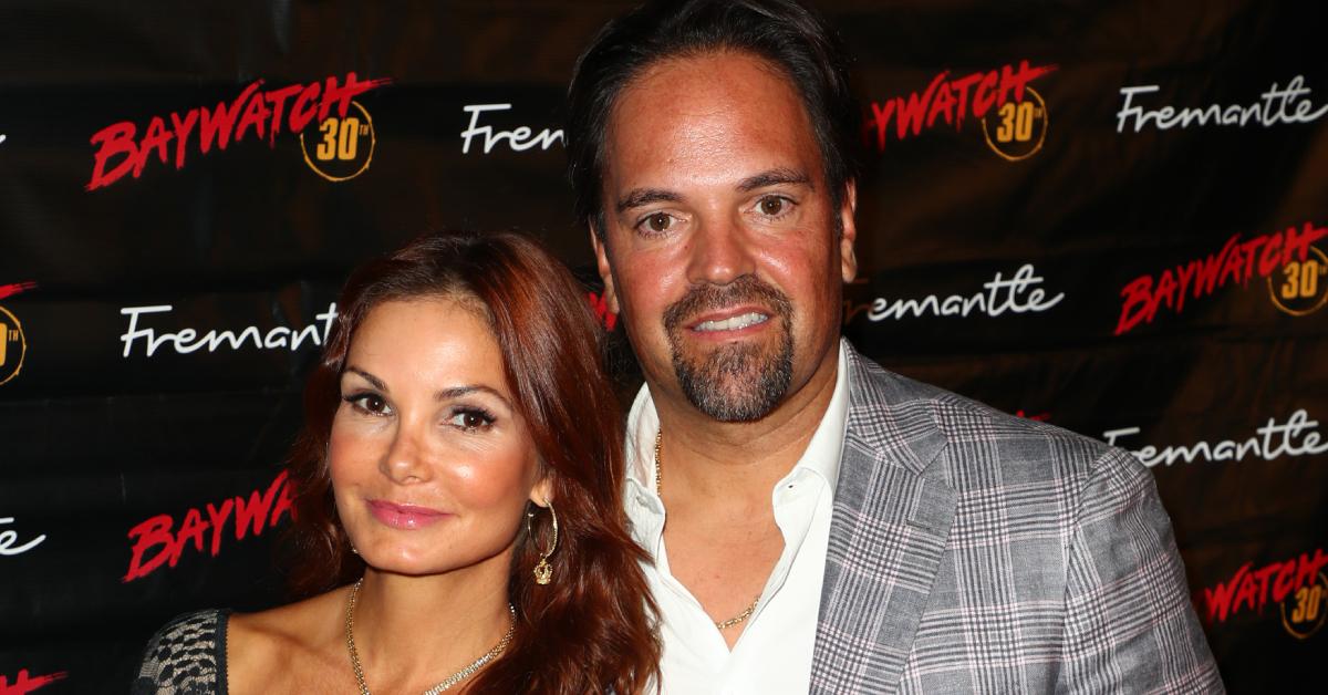 Is Mike Piazza Still With His Wife? Learn About Their Marriage